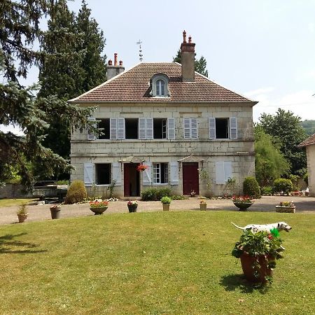 Maison De Caractere La Chapelle-sur-Furieuse 외부 사진